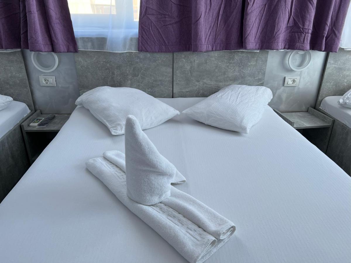 Hotel Ama World คอนสตันซา ภายนอก รูปภาพ