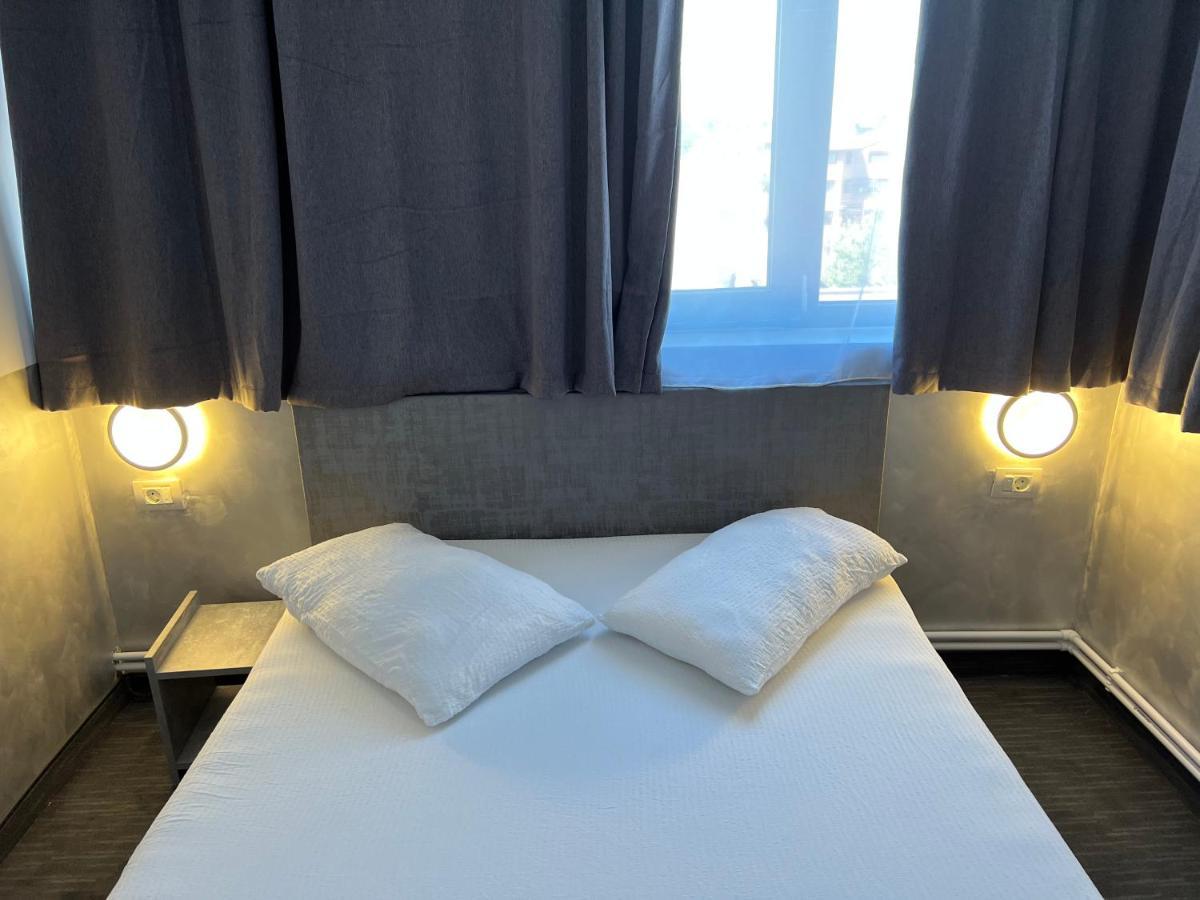 Hotel Ama World คอนสตันซา ภายนอก รูปภาพ